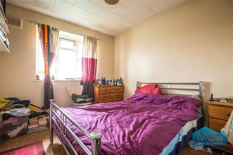 202 Basing Way, London, N3 3BN