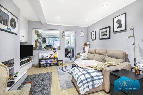 4 bedroom end of terrace house for sale, Howcroft Crescent, London, N3