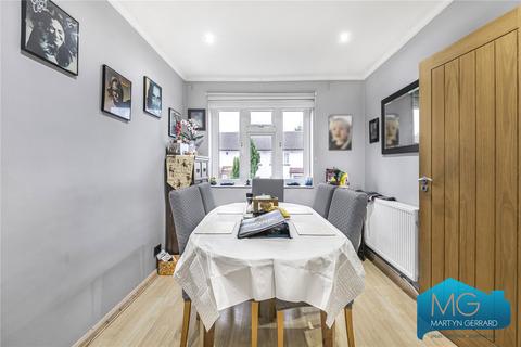 4 bedroom end of terrace house for sale, Howcroft Crescent, London, N3