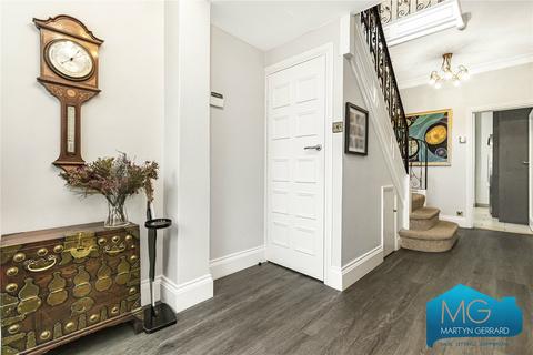 4 bedroom detached house for sale, Beechwood Avenue, London, N3