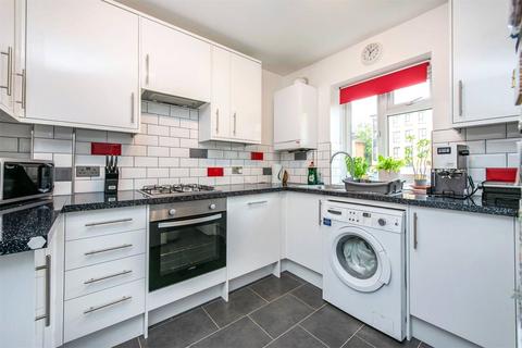 136 Basing Way, London, N3 3BN
