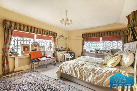 5 bedroom detached house for sale, The Bishops Avenue, Hampstead Garden Suburb, Hampstead, London, N2