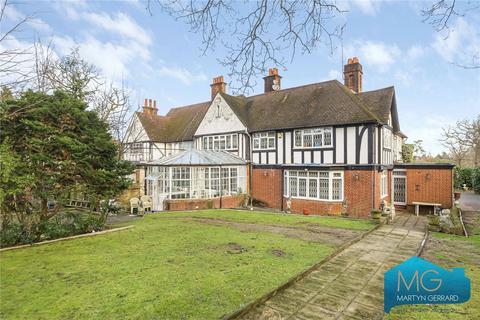 5 bedroom detached house for sale, The Bishops Avenue, Hampstead Garden Suburb, Hampstead, London, N2