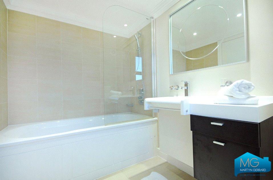 Apartment in London - View 2
