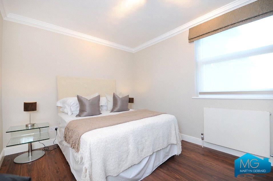 Apartment in London - View 3