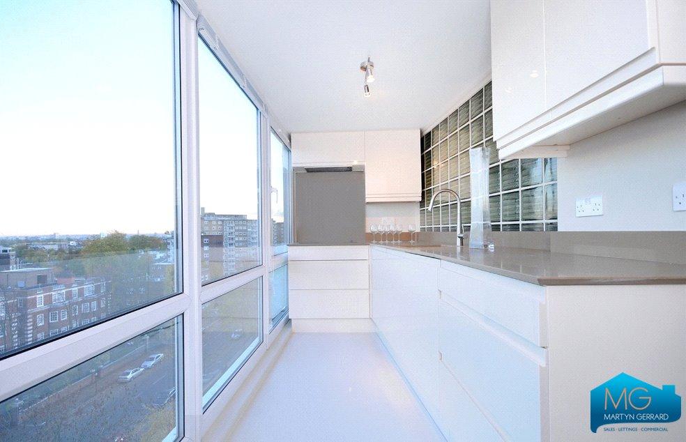 Apartment in London - More