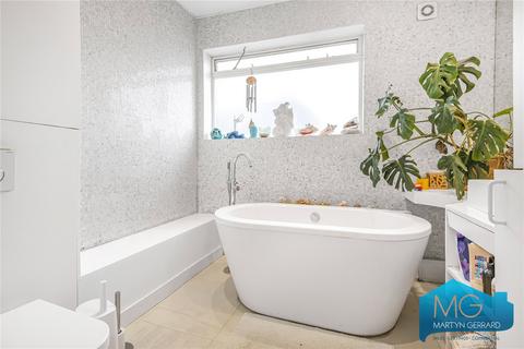 4 bedroom apartment for sale, Leighton Crescent, Kentish Town, NW5