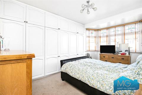 22 Tithe Close, London, NW7 2QD