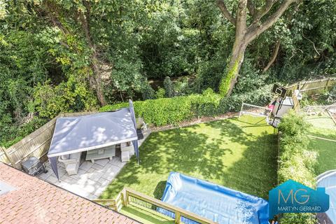 25 Thornfield Avenue, London, NW7 1LT