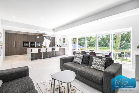 25 Thornfield Avenue, London, NW7 1LT