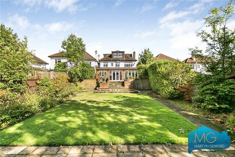 6 bedroom detached house for sale, Millway, London, NW7
