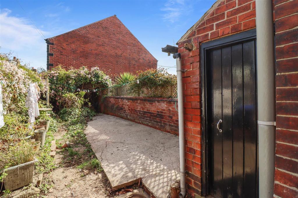 Rear garden