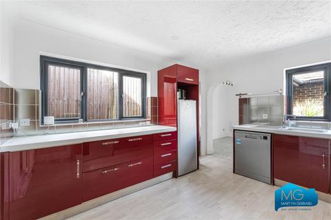 5 bedroom detached house to rent, Watford Way, Mill Hill, London, NW7