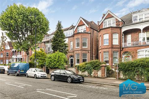 Queens Avenue, Muswell Hill, N10