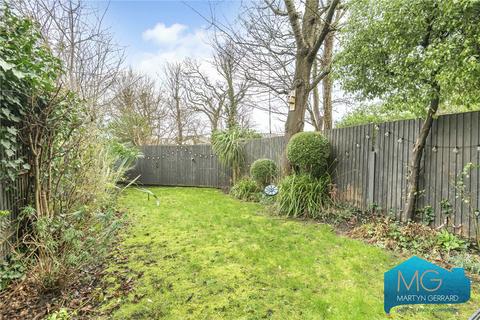 4 bedroom terraced house for sale, Muswell Avenue, London, N10