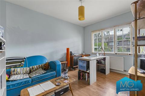 undefined, Hill Road, Muswell Hill, N10
