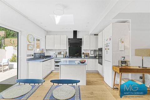 61 Muswell Hill Place, London, N10 3RP
