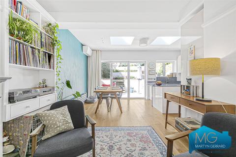61 Muswell Hill Place, London, N10 3RP