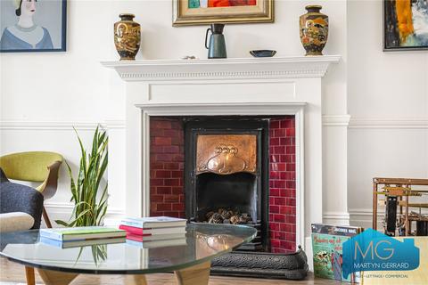 8 Leaside Avenue, London, N10 3BU