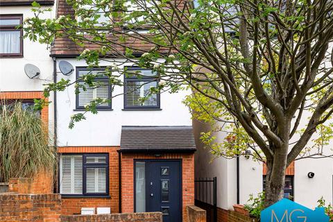 12 Muswell Hill Place, London, N10 3RR