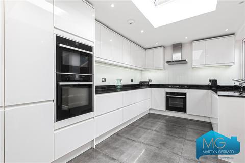 12 Muswell Hill Place, London, N10 3RR