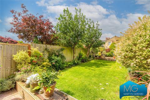 36 Hardwicke Road, London, N13 4SG