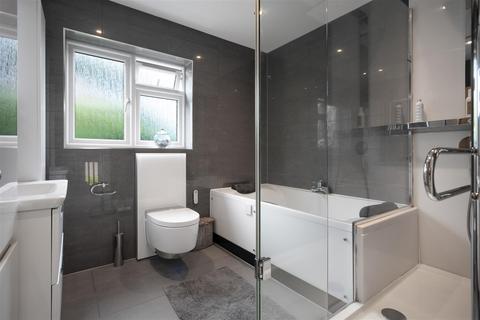 80a Cedar Drive, Ascot, SL5 0UB