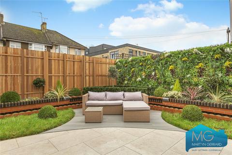 4 bedroom detached house for sale, Lancaster Road, Barnet, EN4
