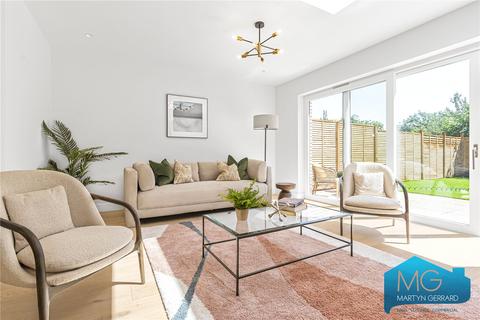 3 bedroom terraced house for sale, Melrose Mews, London, N14