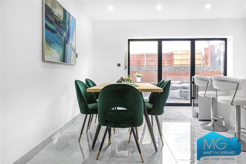 3 bedroom end of terrace house for sale, Barnet Road, Potters Bar, Hertfordshire, EN6