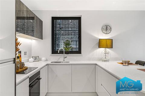 2 bedroom apartment for sale, Brownlow Road, London, N11