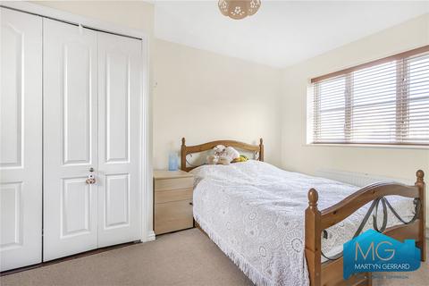 4 bedroom detached house for sale, Earl Close, Friern Barnet, London, N11