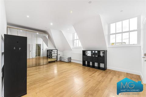 2 bedroom apartment for sale, Princess Park Manor, Royal Drive, Friern Barnet, London, N11