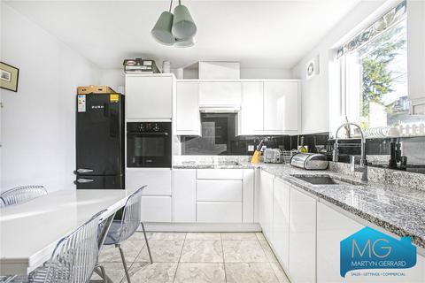 Flat 2, Montbard Court, 2 Elland Close, Barnet, EN5 1NH