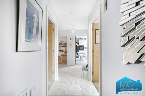 Flat 2, Montbard Court, 2 Elland Close, Barnet, EN5 1NH