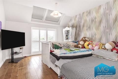 23 Well Grove, London, N20 9BN