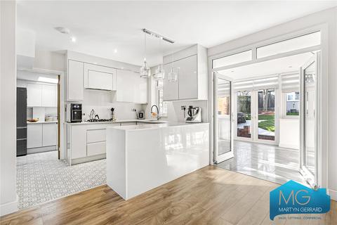 8 Grange Avenue, East Barnet, Barnet, EN4 8NL