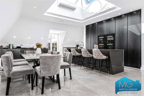 2 bedroom apartment for sale, Lipton Close, London, N14