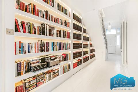 4 bedroom detached house for sale, Houndsden Road, Winchmore Hill, London, N21