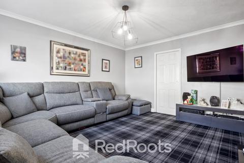 53 Howden Avenue, Skellow, Doncaster, DN6 8LJ