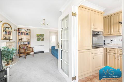 1 bedroom apartment for sale, Green Lanes, London, N21