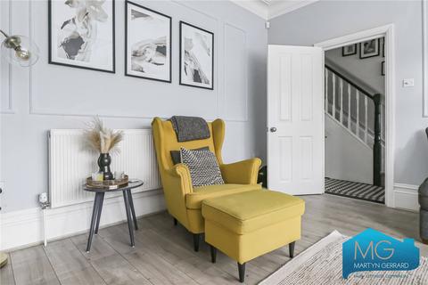82 Woodberry Avenue, London, N21 3LB