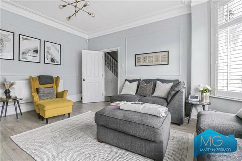 82 Woodberry Avenue, London, N21 3LB