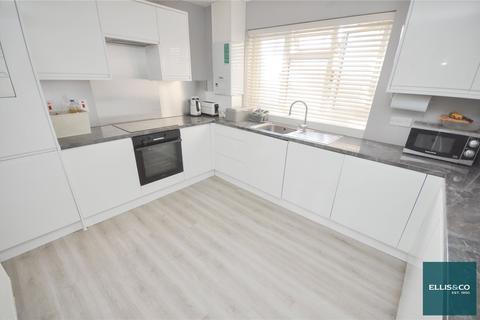 Flat 12, Cranmer Court Wickliffe Avenue, London, N3 3HG