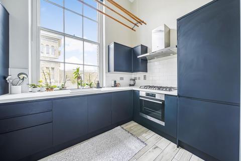 2 bedroom flat for sale, Royal Herbert Pavilions, Gilbert Close, London, SE18