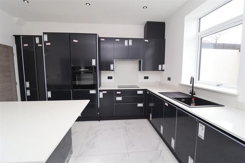 30 Bawtry Road, Bramley, Rotherham, S66 2TJ