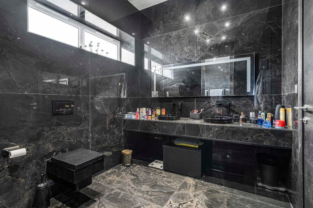 En-Suite To Master