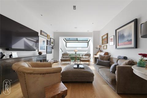 3 bedroom terraced house for sale, Princelet Street, London, E1