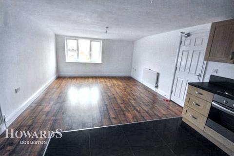 2 bedroom flat for sale, Duke Road, Gorleston