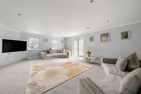 Bridinna Aldermaston Road, Pamber End, Tadley, RG26 5QN